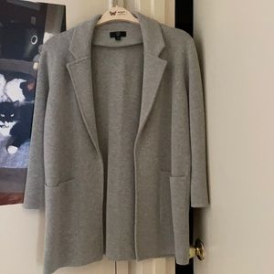 Gray open sweater blazer